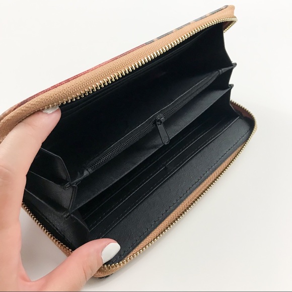 Grunge Patriotic Wallet - Picture 8 of 8